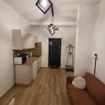Kaszmir Apartment *